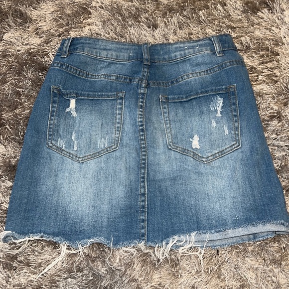 Denim skirt - Picture 2 of 3
